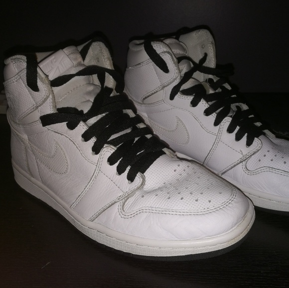 air jordan 1 perforated white